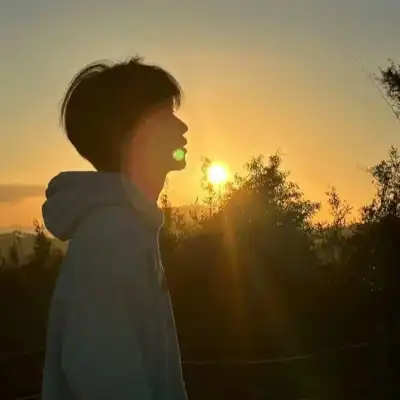 康杰秀